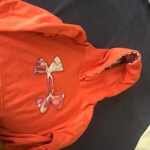 Under Armour sweatshirt